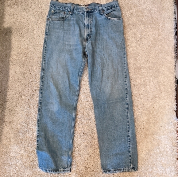 LEVI'S 505 Regular Fit Jeans 36x32 Medium Wash Distressed - Picture 2 of 7